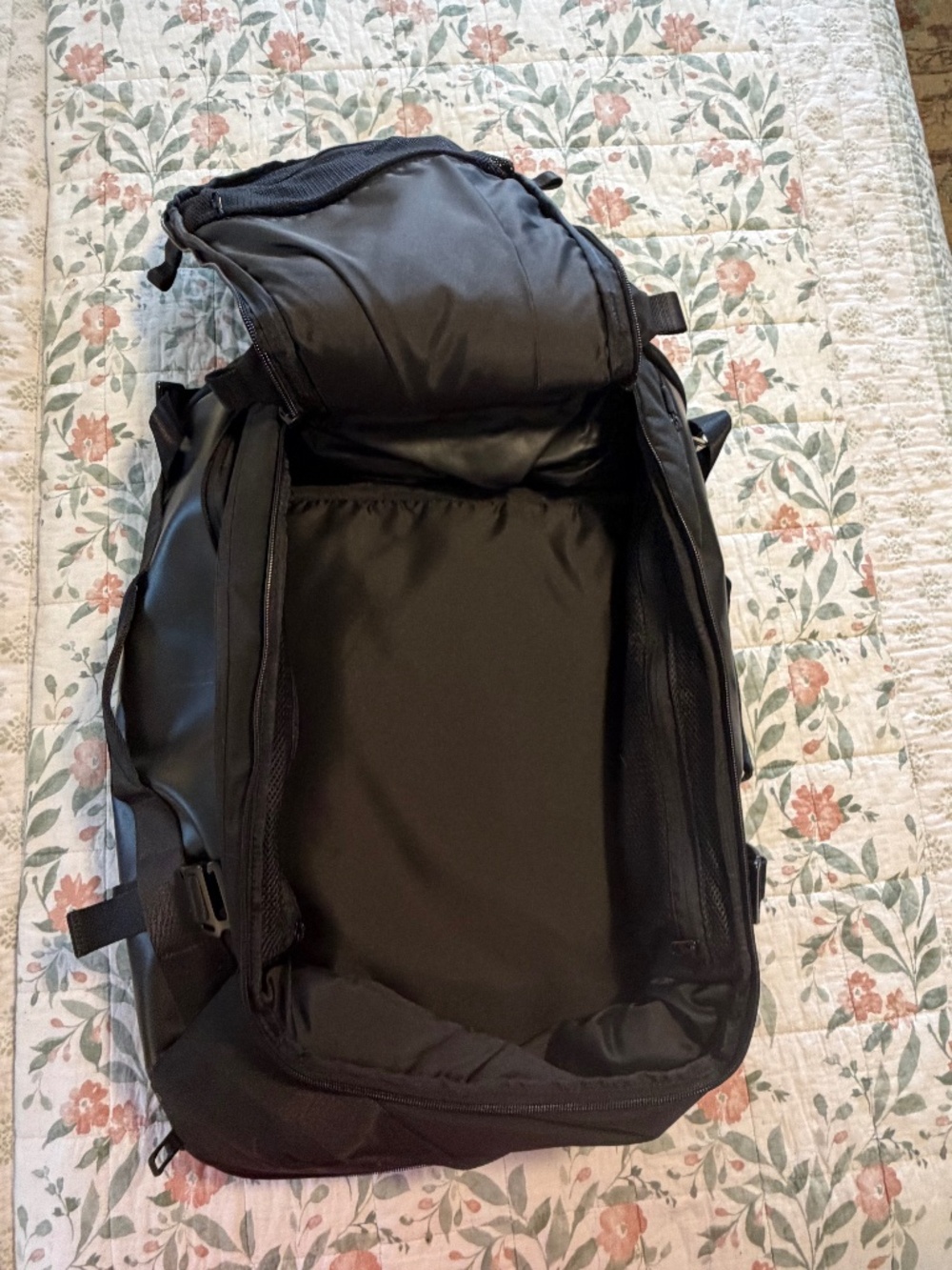 Lululemon More Miles  Backpack 39L